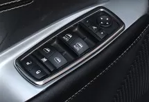 Декоративные накладки для панели стеклоподъемника Jeep Cherokee KL 2013+