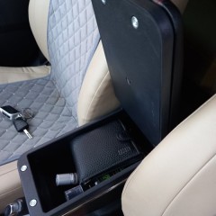 Фото покупателя: Подлокотник для Opel Astra H 2004-2014 (без USB) красная строчка