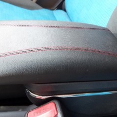 Фото покупателя: Подлокотник для Nissan Almera G15 2013+ красная строчка