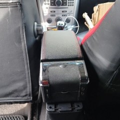 Фото покупателя: Подлокотник для Opel Astra H 2004-2014 (с USB) красная строчка