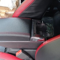 Фото покупателя: Подлокотник для Opel Astra H 2004-2014 (с USB) красная строчка