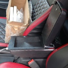 Фото покупателя: Подлокотник для Opel Astra H 2004-2014 (с USB) красная строчка