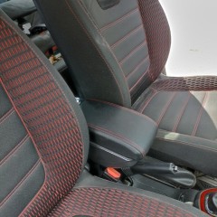 Фото покупателя: Подлокотник для Renault Kaptur I 2016+ c USB красная строчка