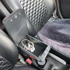 Фото покупателя: Подлокотник для Chevrolet Aveo T300 2012+ красная строчка