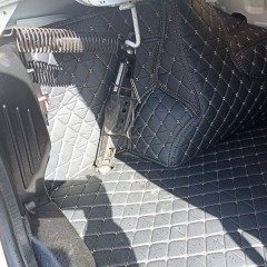 Фото покупателя: Кожаные коврики в багажник для Renault Logan II Седан (2014+)