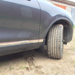 Фото покупателя: Брызговики для Volkswagen Touareg 2 2010+