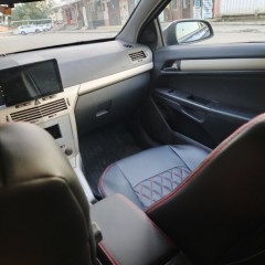Фото покупателя: Подлокотник для Opel Astra H 2004-2014 (с USB) красная строчка