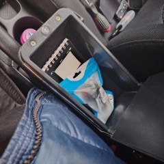 Фото покупателя: Подлокотник для Kia Rio 3 2011-2016 черная строчка
