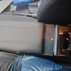 Фото покупателя: Подлокотник для Kia Rio 3 2011-2016 черная строчка