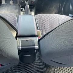 Фото покупателя: Подлокотник для Geely CK 1 2005-2016 c USB красная строчка