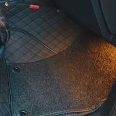Фото покупателя: Кожаные 3D коврики с ворсом для Volkswagen Touareg II (2010-2014) (для 2-х зонных климат контролей)