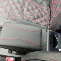 Фото покупателя: Подлокотник для Hyundai Solaris I (Verna) 2010-2017 Премиум красная строчка