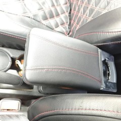 Фото покупателя: Подлокотник для Hyundai Solaris I (Verna) 2010-2017 Премиум красная строчка