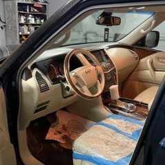 Фото покупателя: Кожаные 3D коврики с ворсом для Infiniti QX80 I (2013+) / QX56 I (2004-2010) 3 ряда сидений