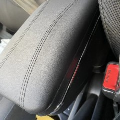 Фото покупателя: Подлокотник для Kia Rio 3 2011-2016 черная строчка