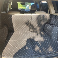 Фото покупателя: Кожаные коврики в багажник для Toyota RAV4 III (XA30) (2005-2010) Long