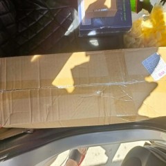 Фото покупателя: Подлокотник для Honda Fit, Jazz I 2004-2008 c USB красная строчка
