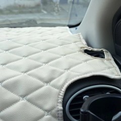 Фото покупателя: Накидка на панель приборов Ford Focus 2 2005-2011