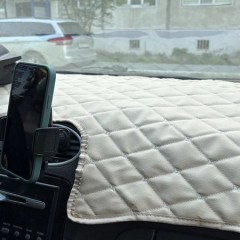 Фото покупателя: Накидка на панель приборов Ford Focus 2 2005-2011