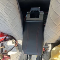 Фото покупателя: Подлокотник для Opel Astra H 2004-2014 (без USB) красная строчка