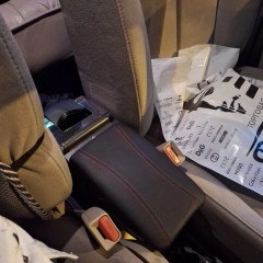 Фото покупателя: Подлокотник для Nissan Tiida C11 2004-2014 красная строчка