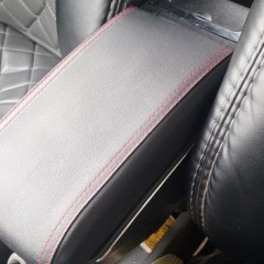 Фото покупателя: Подлокотник для Geely MK 2006-2015 c USB красная строчка