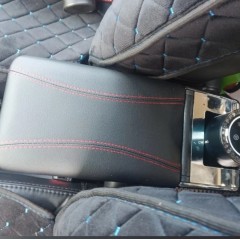 Фото покупателя: Подлокотник для Renault Sandero/Logan 2009+ (с USB) красная строчка