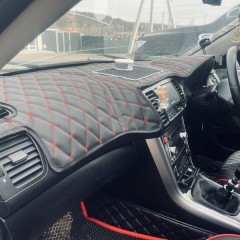 Фото покупателя: Накидка на панель приборов Subaru Outback Legacy (2003-2009) правый руль