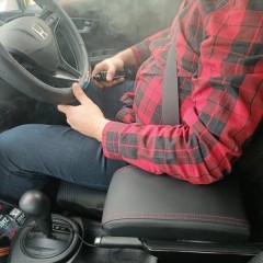 Фото покупателя: Подлокотник для Honda Fit/Jazz II 2008-2014 c USB красная строчка