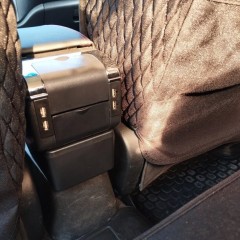 Фото покупателя: Подлокотник для Geely MK 2006-2015 c USB красная строчка