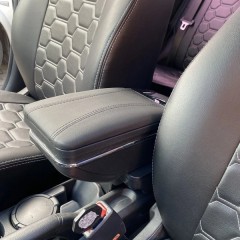 Фото покупателя: Подлокотник для Kia Rio 3 2011-2016 черная строчка