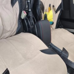 Фото покупателя: Подлокотник для Geely CK 1 2005-2016 c USB красная строчка