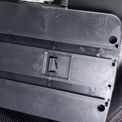 Фото покупателя: Подлокотник для Kia Rio 3 2011-2016 красная строчка