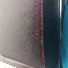 Фото покупателя: Подлокотник для Geely MK 2006-2015 c USB красная строчка