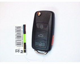Выкидной ключ Audi A8 3 кнопки