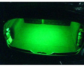 Зеленая светодиодная лента для подсветки багажника