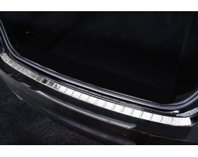 Хромированная накладка на задний бампер BMW 7 серия G11/G12 2015+