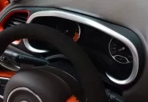 Декоративная накладка на панель приборов Jeep Renegade 1 2014+