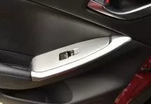 Декоративные накладки для панели дверей Mazda CX-5 1 2011+