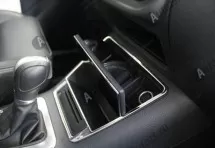 Декоративная накладка на нижнюю консоль салона Volkswagen Tiguan 1 2011-2015 B