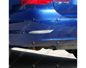 Хромированные накладки на задние ПТФ Volkswagen Jetta Night 2013+