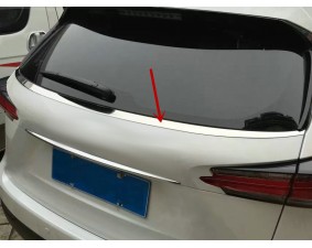 Хромированная накладка на дверь багажника Lexus NX 2014+