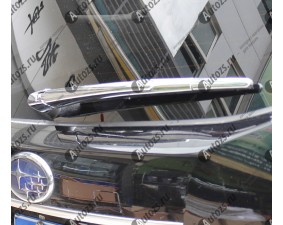 Хромированная накладка на задний дворник Subaru Forester SJ 2013+