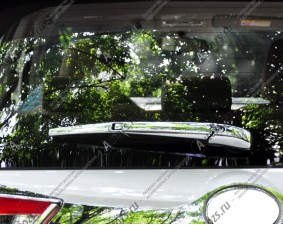 Хромированная накладка на задний дворник Toyota RAV4 CA40 2013+