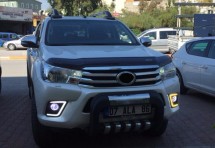 Дневные ходовые огни Toyota Hilux 8 2015+ с повторителями поворотов A